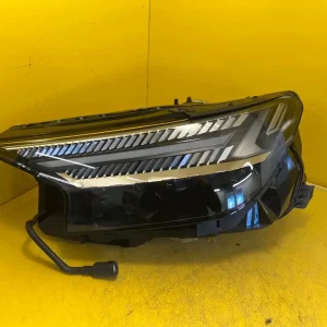 Far Audi Q4 E Tron 89a Full LED