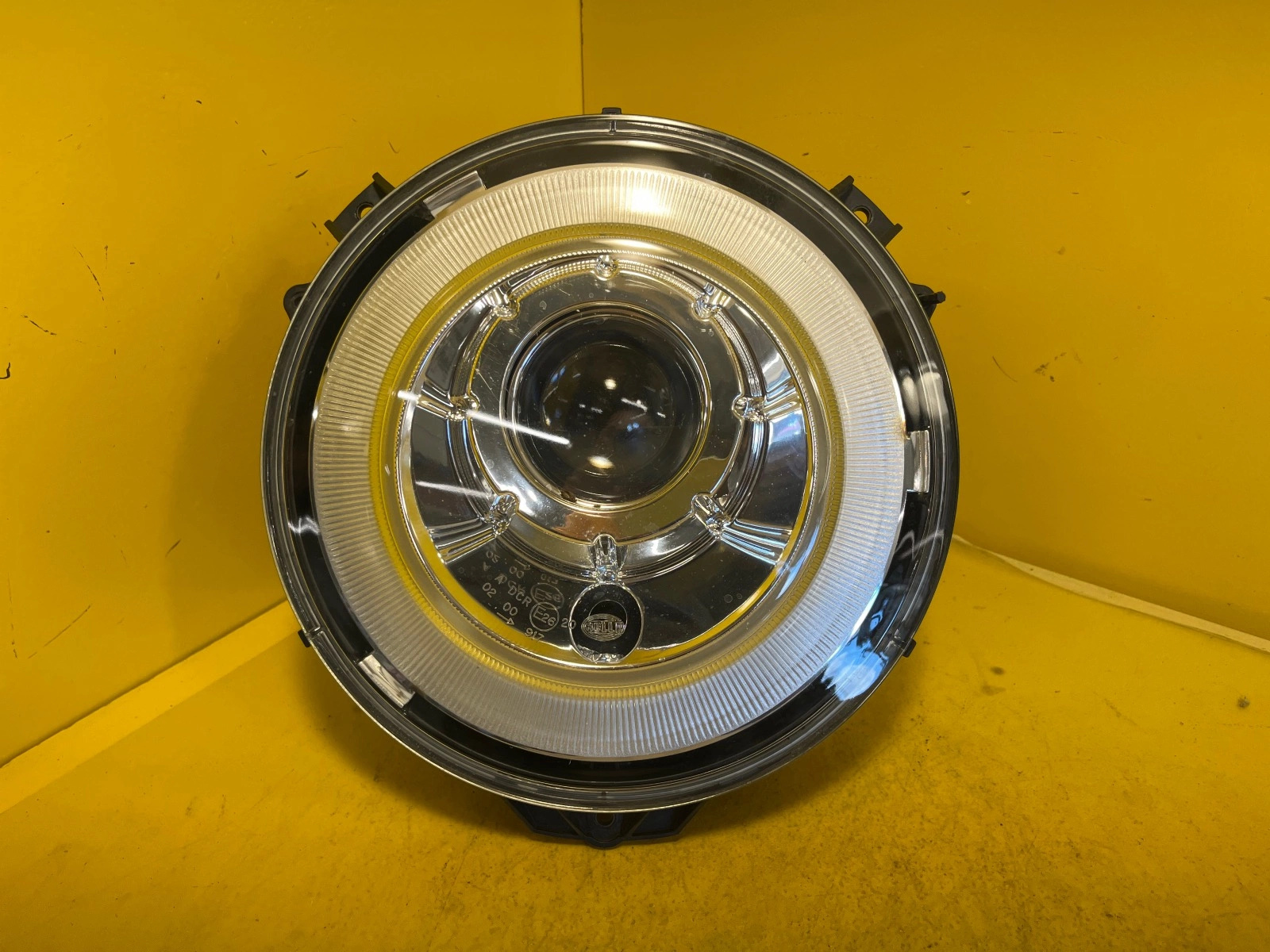 Far Mercedes G-Class W463 463 Lift Bixenon
