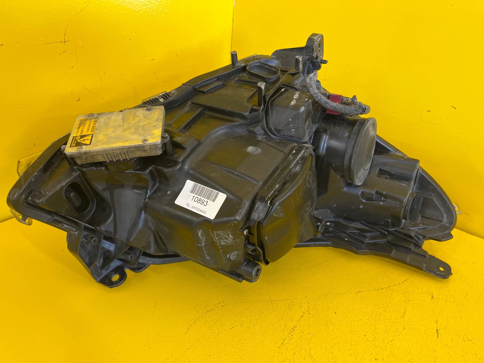 Far stânga Bi-Xenon OEM 10893 - Image 2