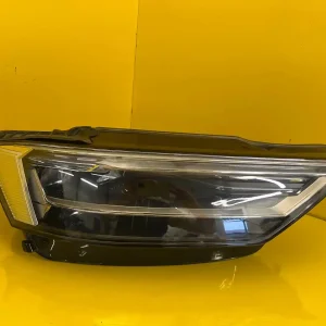 Far Dreapta Audi A8 D5 Laser