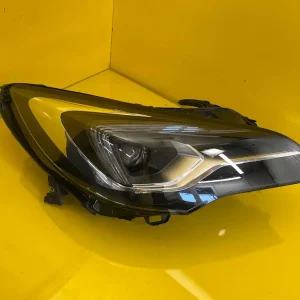 Far Dreapta Opel Astra K Full LED