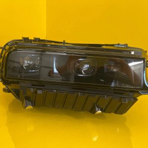Far dreapta Full LED G09 OEM 5A5E9A8-01