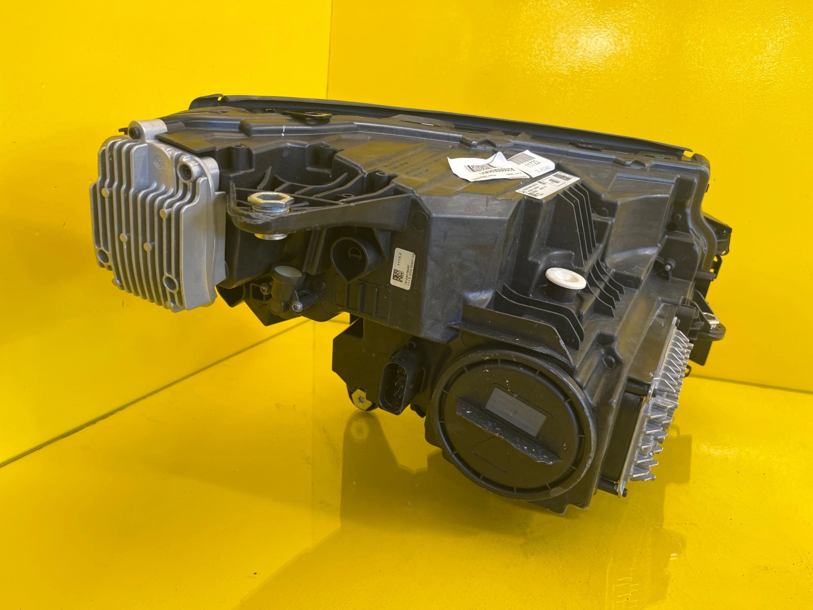 Far Mercedes EQC 293 LED - Image 3