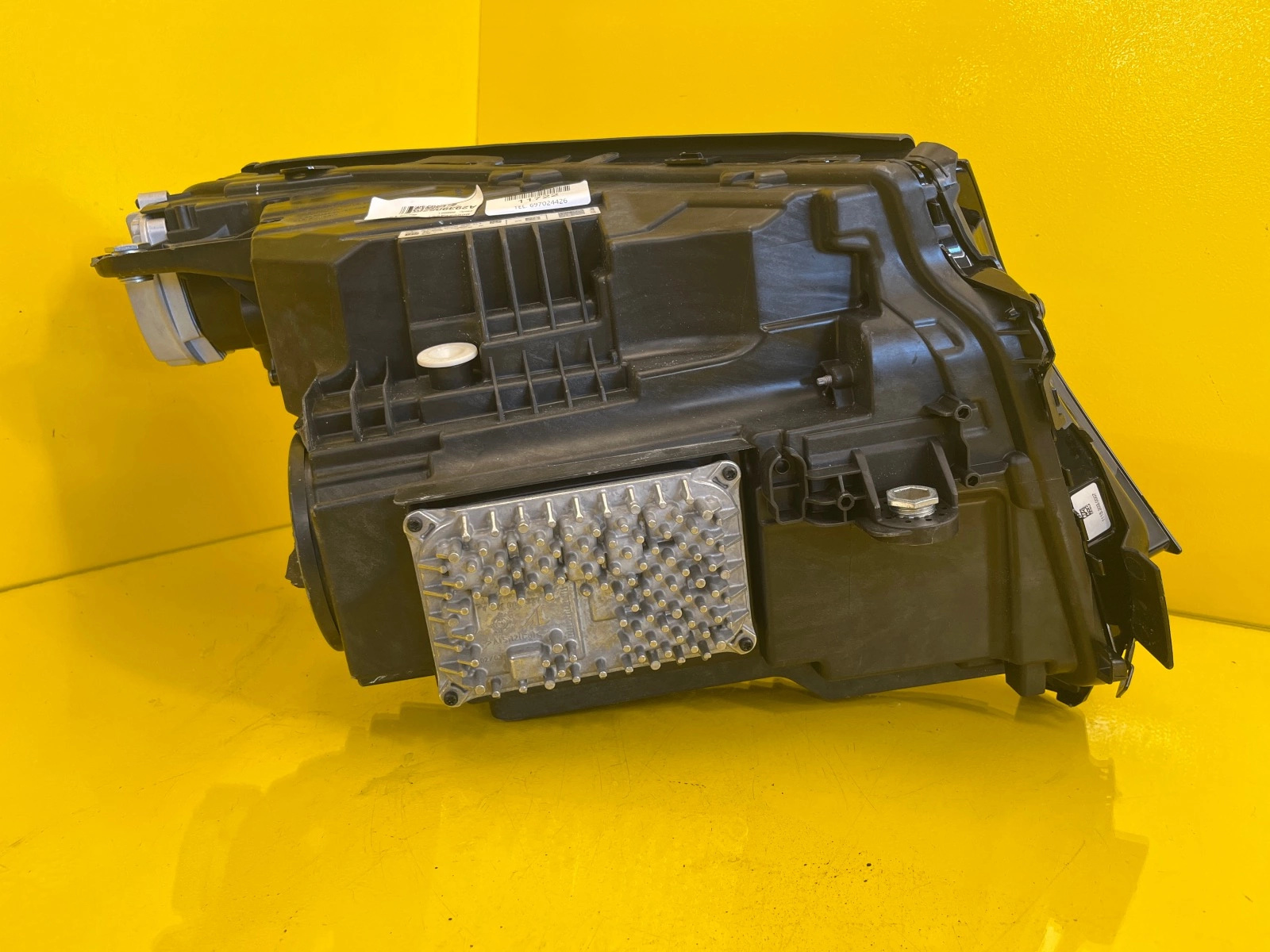 Far Mercedes EQC 293 LED - Image 4