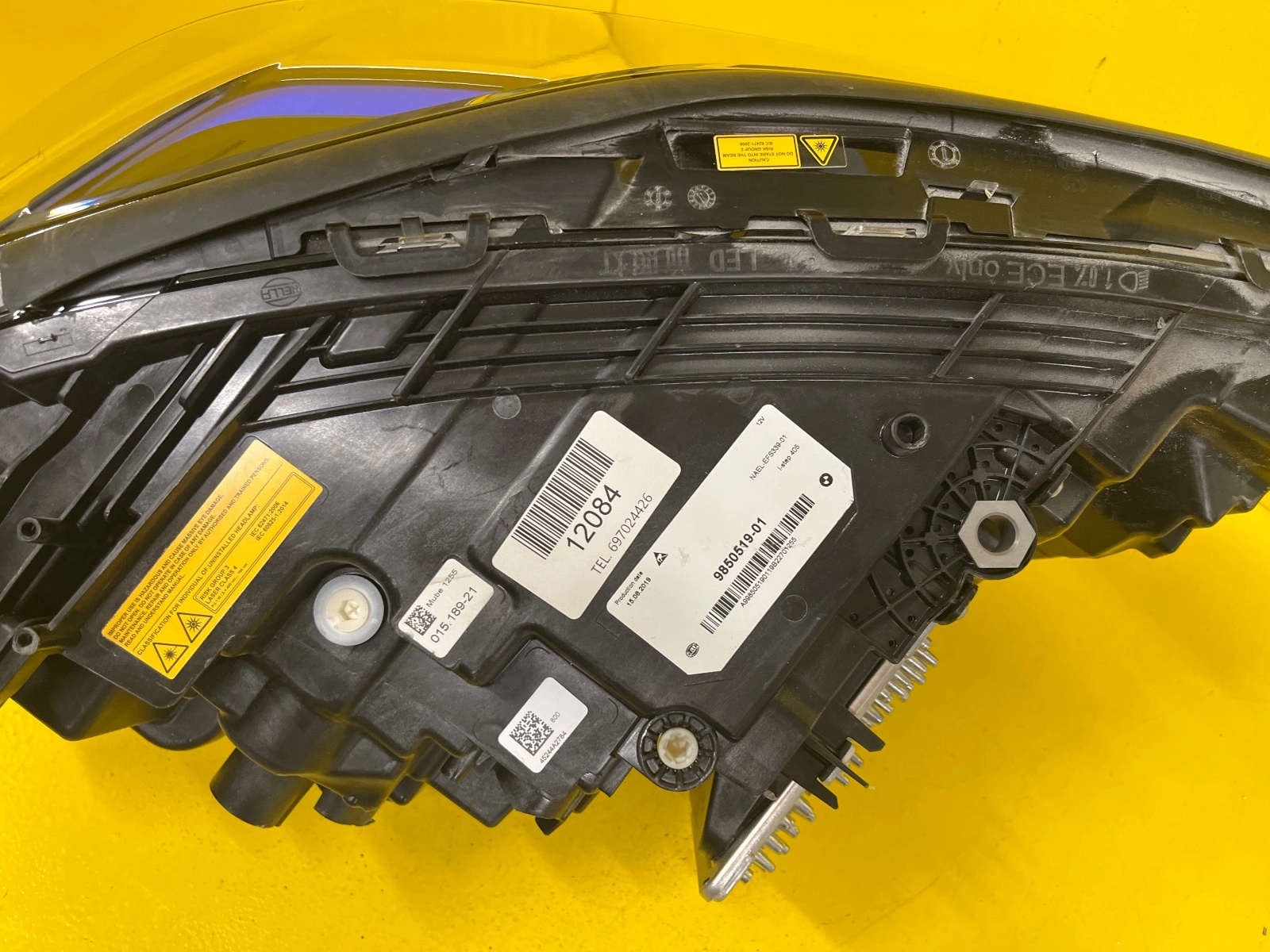Far Stanga BMW Seria 5 G30 Facelift Laser - Image 3