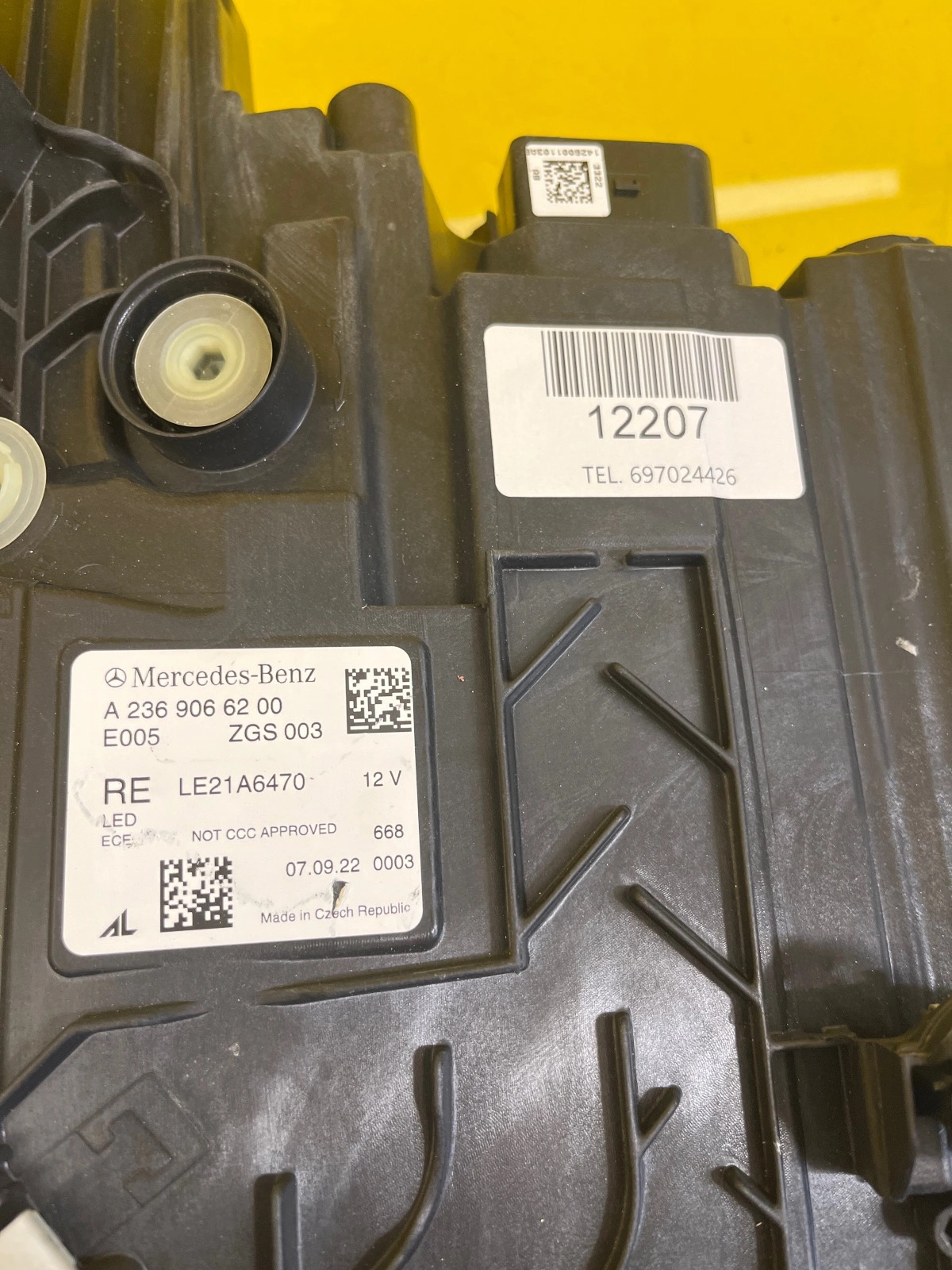 Far dreapta Coupé OEM 12207 - Image 2