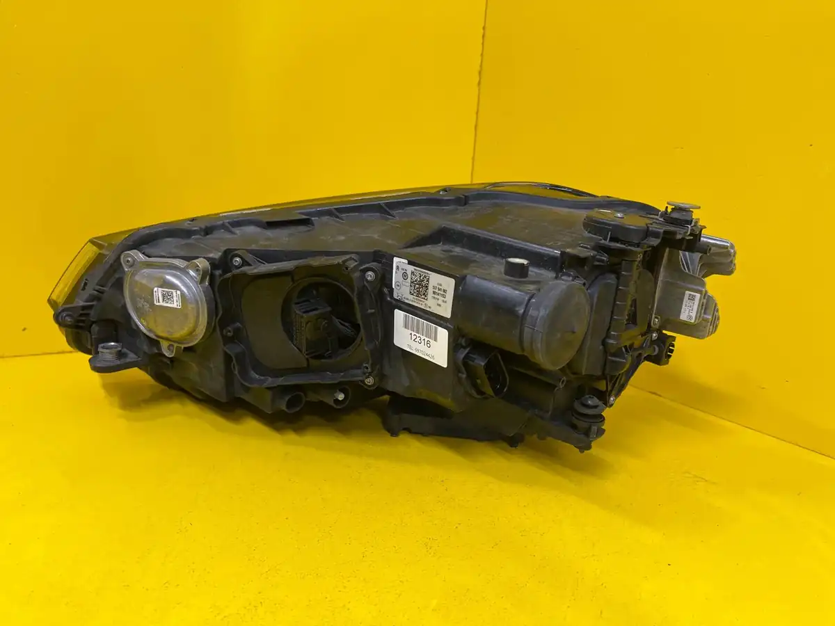 Far Dreapta Full LED Vw Sportsvan