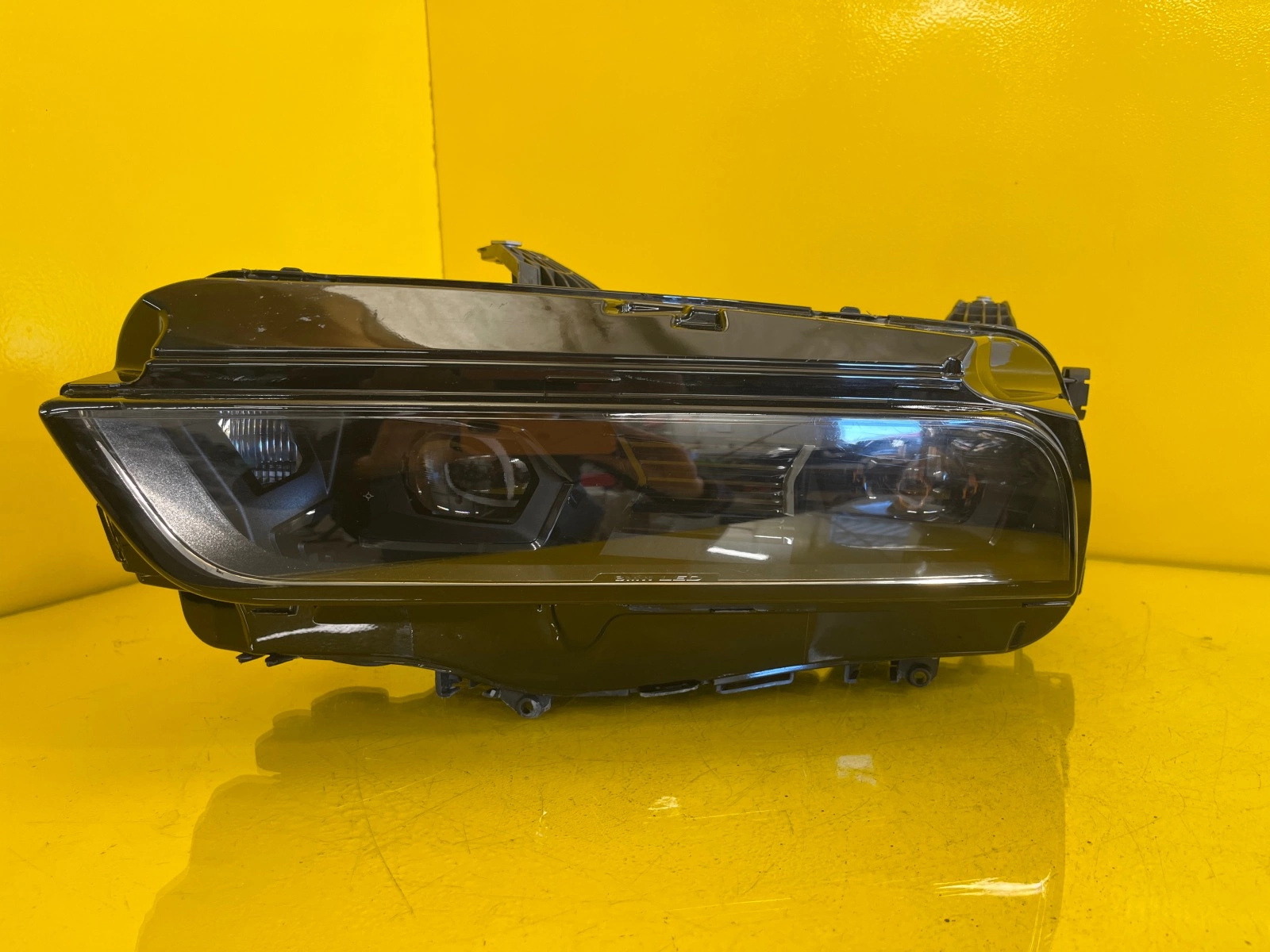 Far stânga Full LED BMW Seria 7 G70 OEM 5A4FF31-01