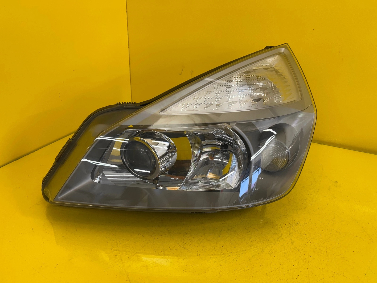 Far Renault Espace 4 IV Bixenon