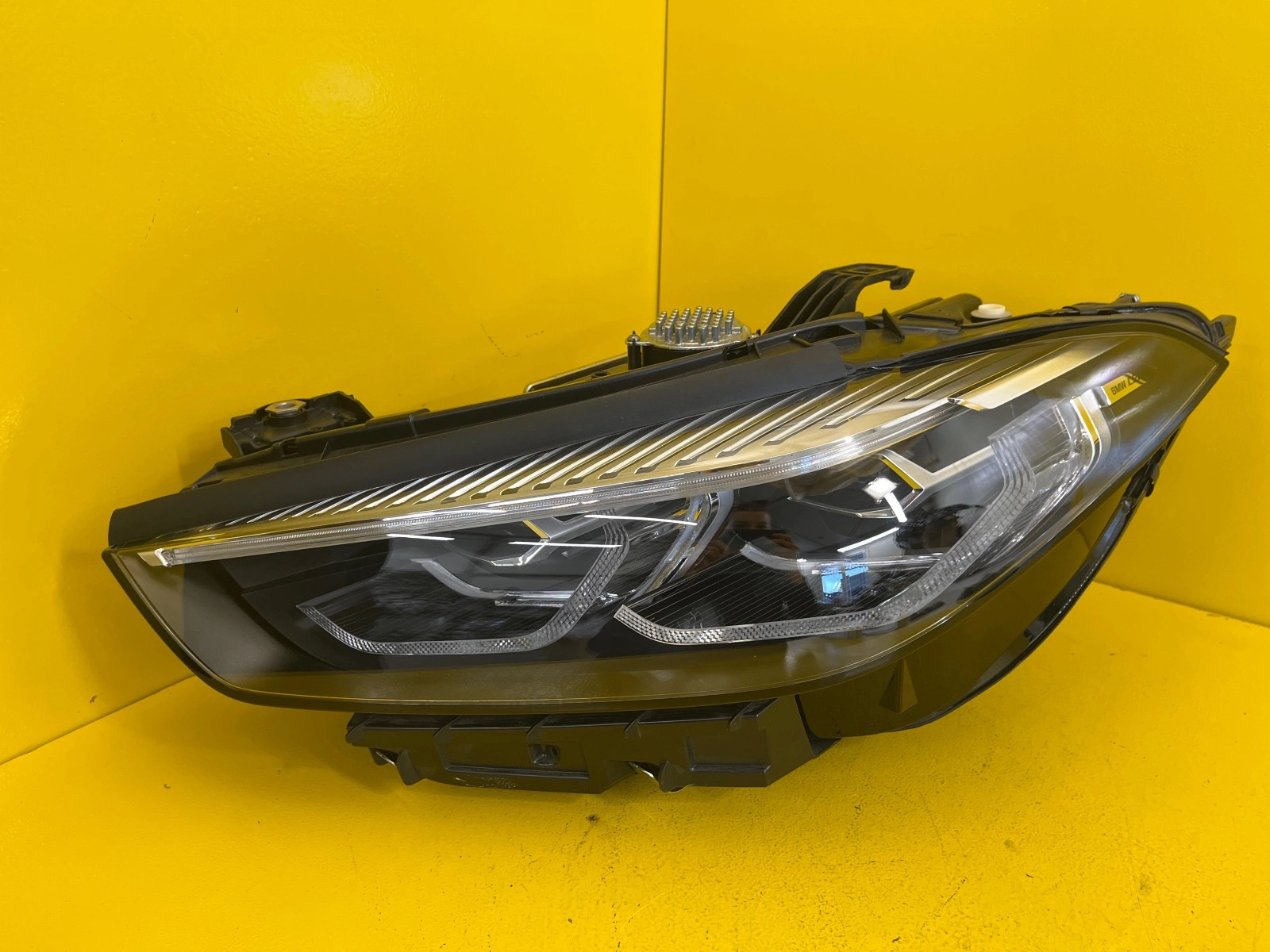 Far stânga Full LED BMW Seria 8 G14 OEM 13016