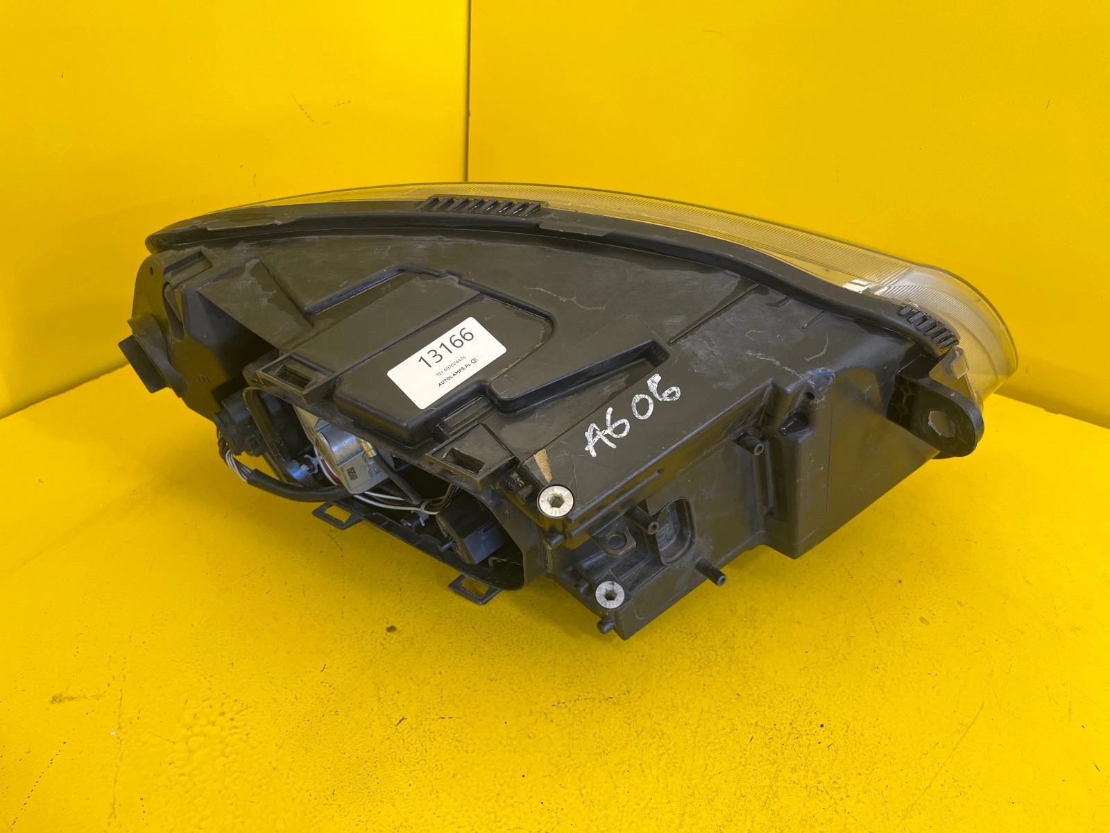 Far stânga Xenon OEM 13166 - Image 2