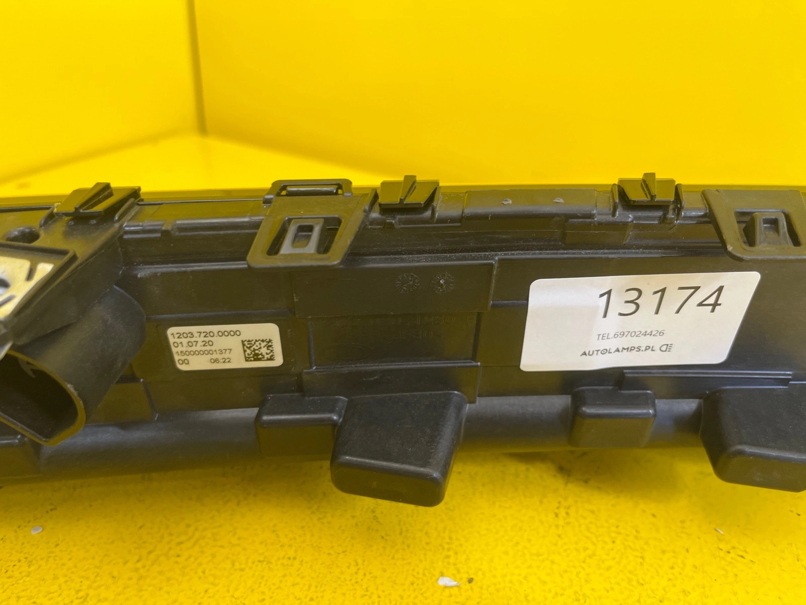 Far Volkswagen T7 7t0 LED - Image 3