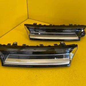 Far LED Volkswagen 7TO