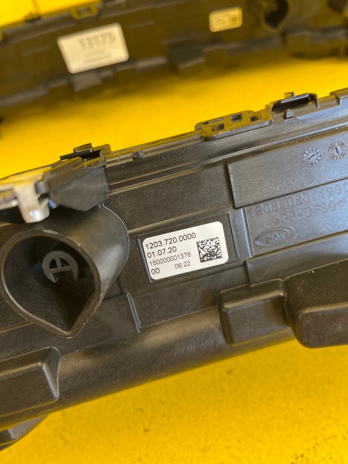 Far LED Volkswagen 7TO - Image 3