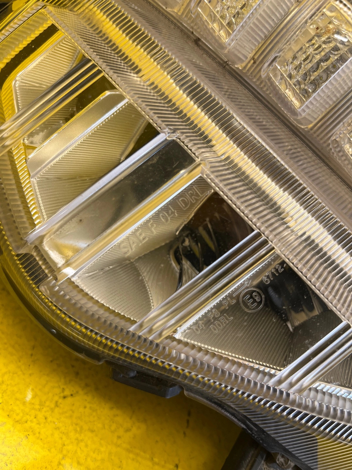 Far LED 2017-2019 OEM 2017-2019 - Image 2