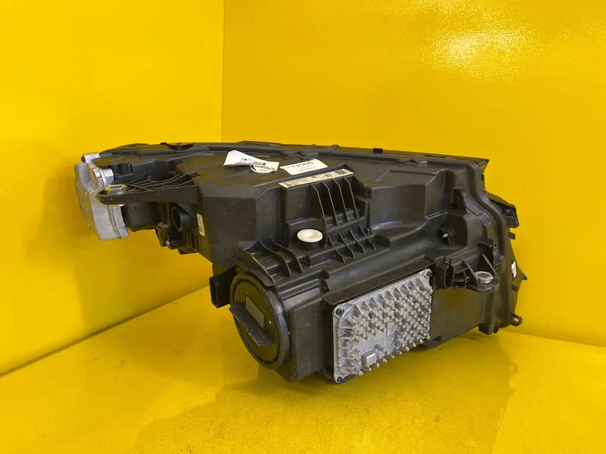 Far Mercedes W293 EQC 293 Full LED