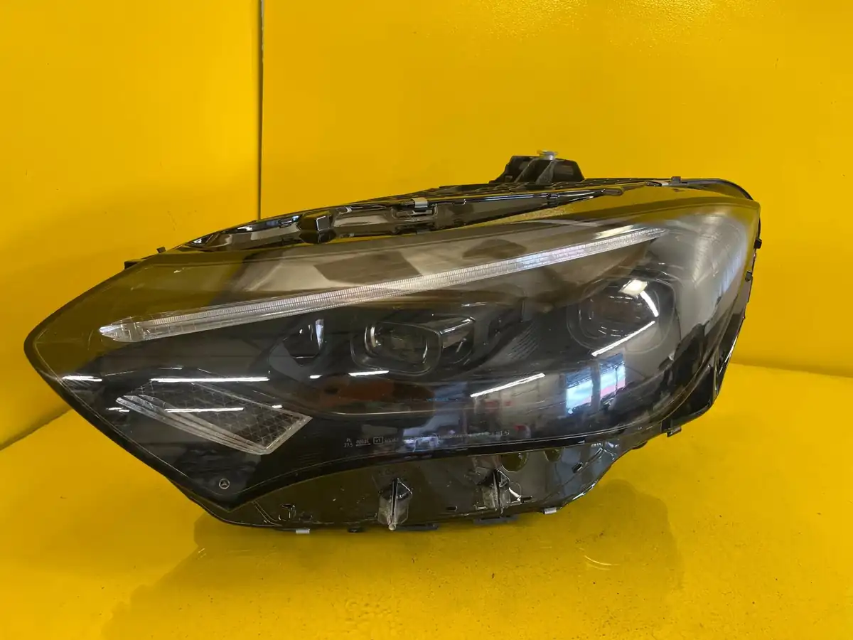 Far Mercedes EQE W295 A295 Full LED