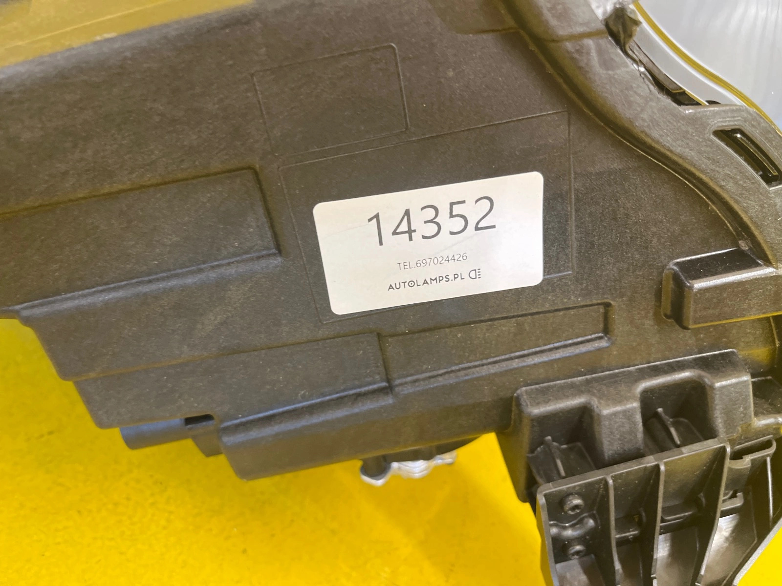 Far LED Volkswagen VW T7 TRANSPORTER - Image 2