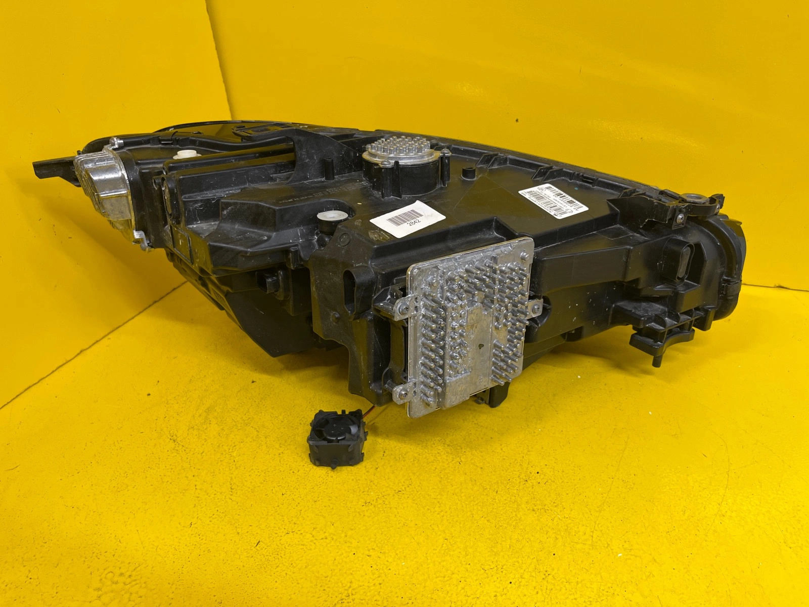 Far stânga Full LED BMW Seria 8 G14 OEM 2842 - Image 3