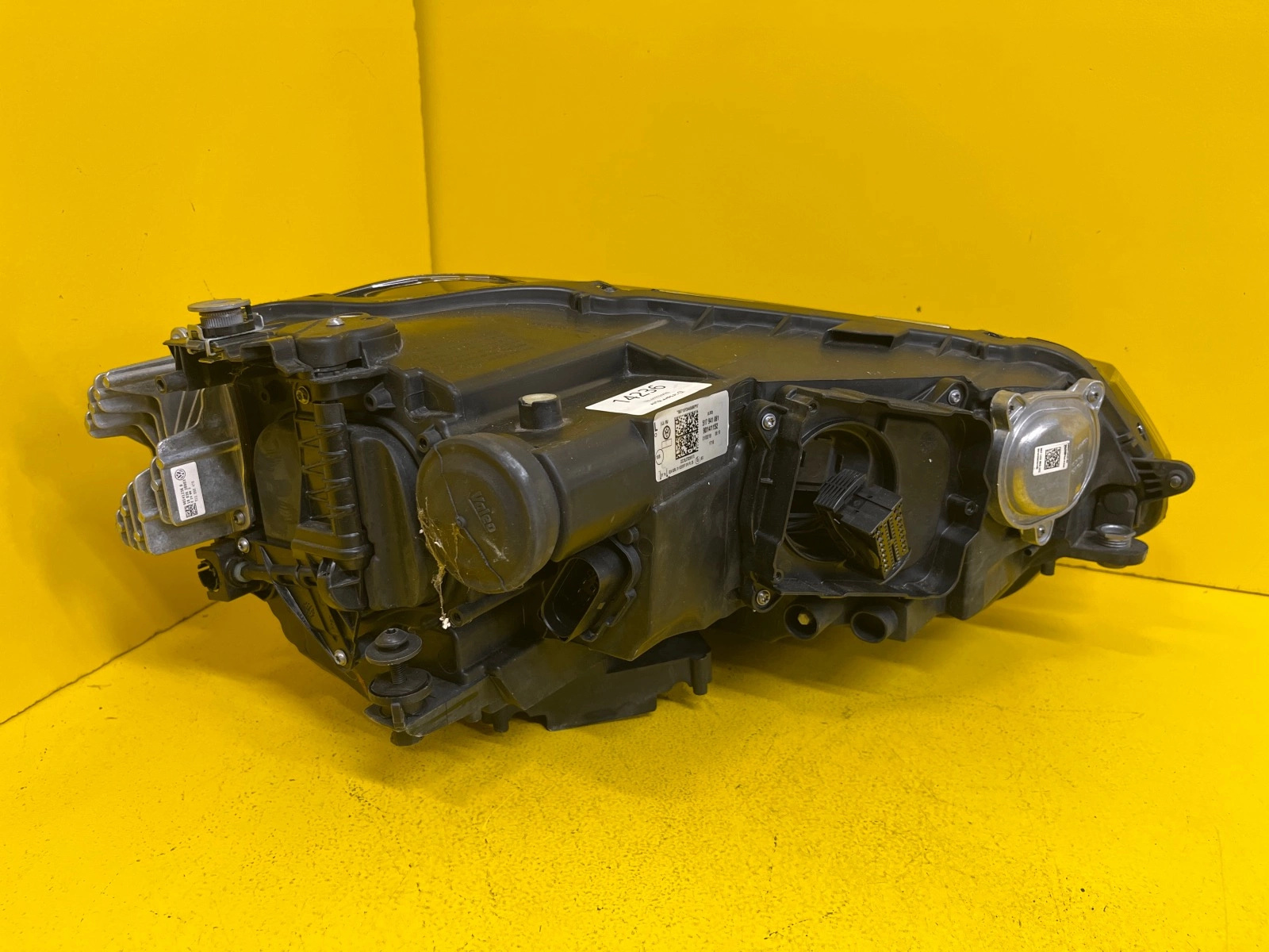 Far Volkswagen Golf Sportsvan LED - Image 3