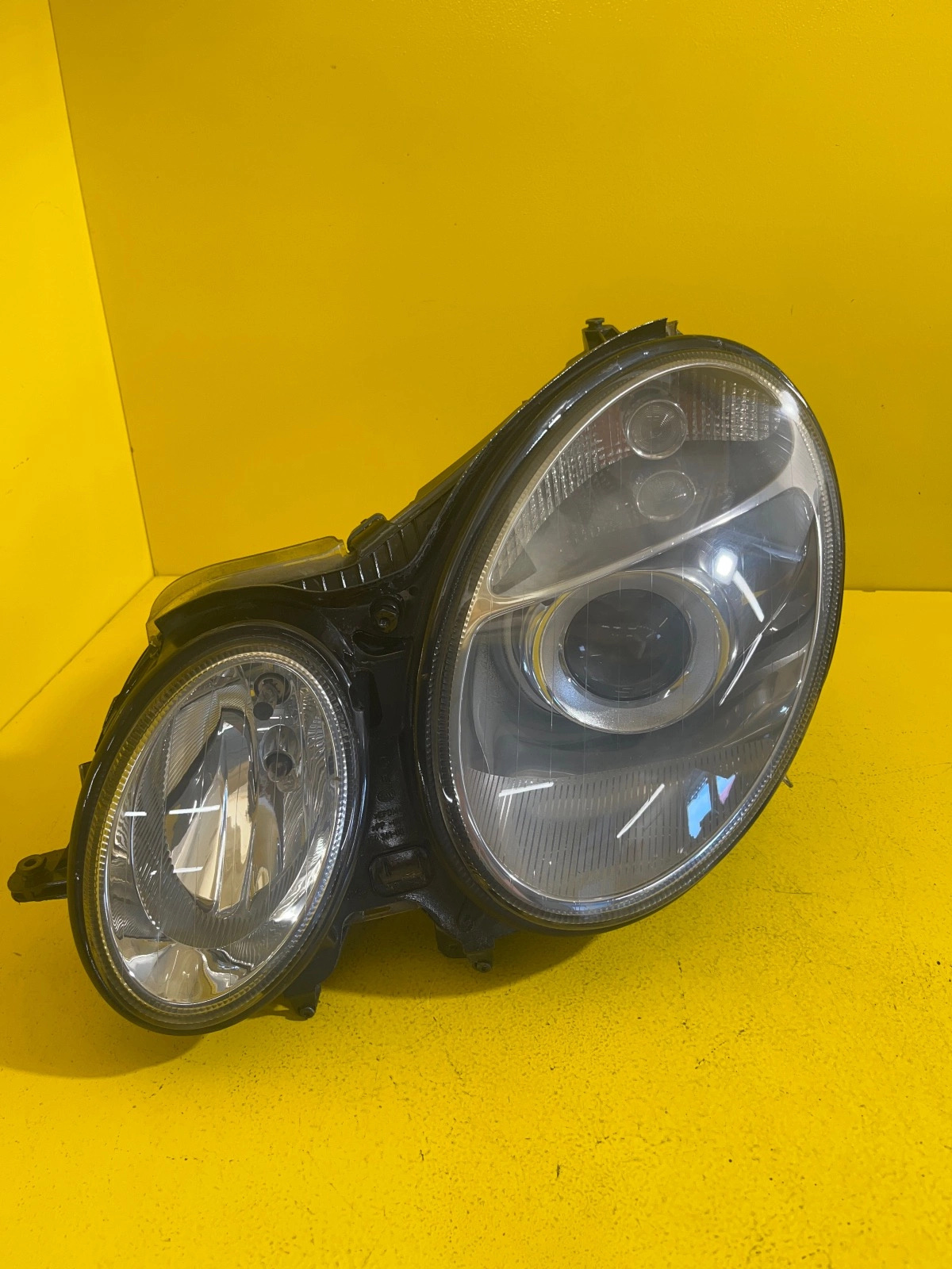 Far stânga Xenon OEM 14265