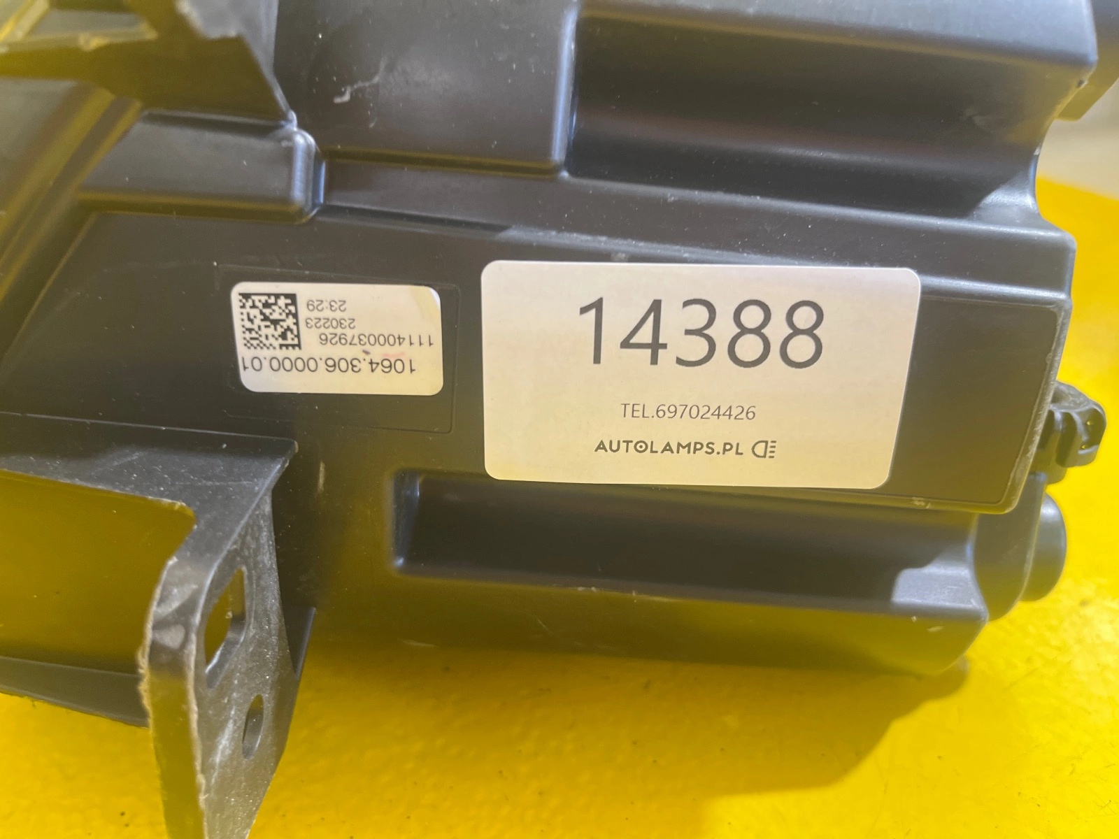 Far dreapta A110 OEM 14388 - Image 2