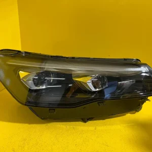 Far Dreapta VW Tiguan 571 24-