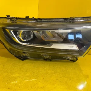 Far Dreapta Ford Tourneo Connect Iii