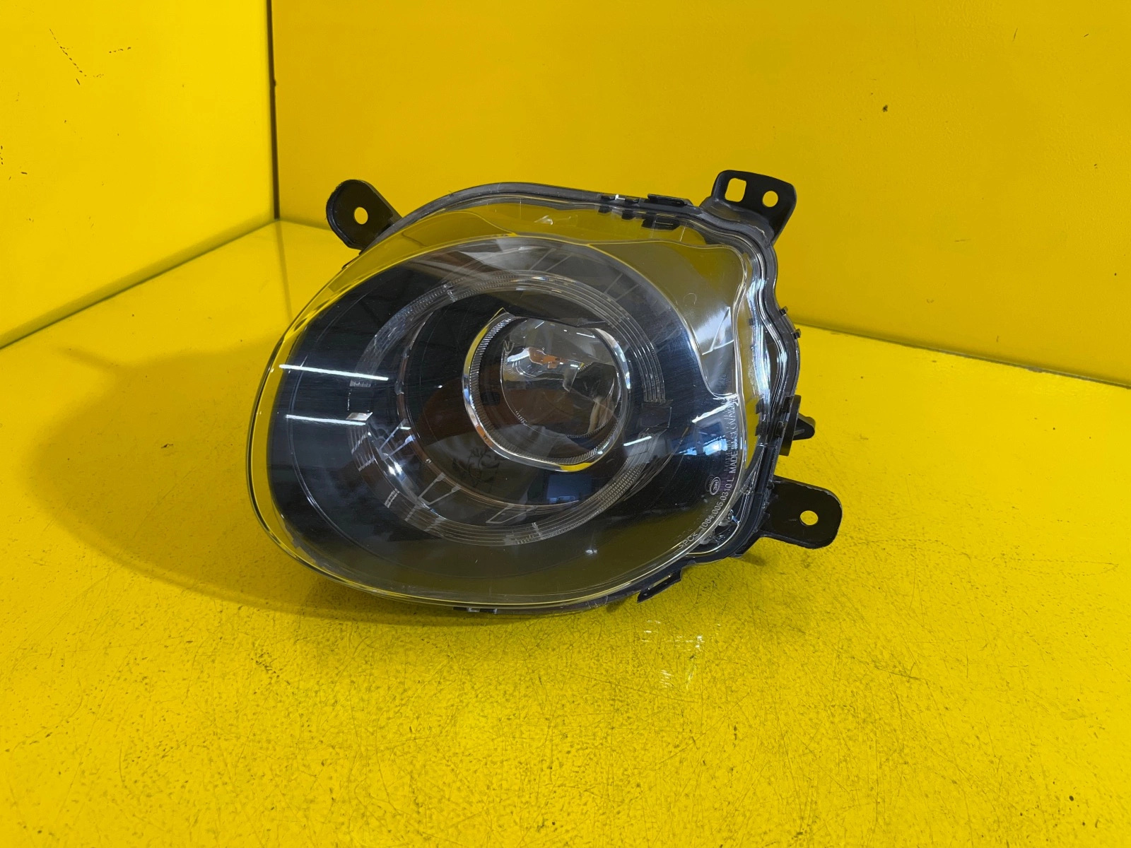 Far stânga A110 OEM 14592