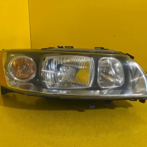 Far Dreapta Volvo V70 Ii Lift