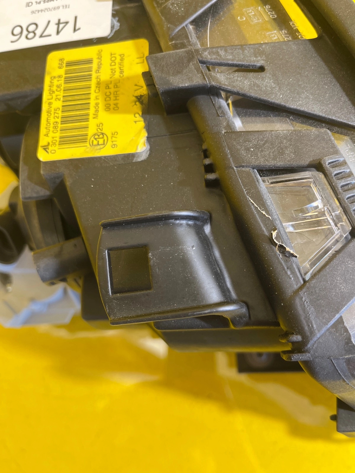 Far stânga Xenon BMW Seria 3 E46 OEM 14786 - Image 4