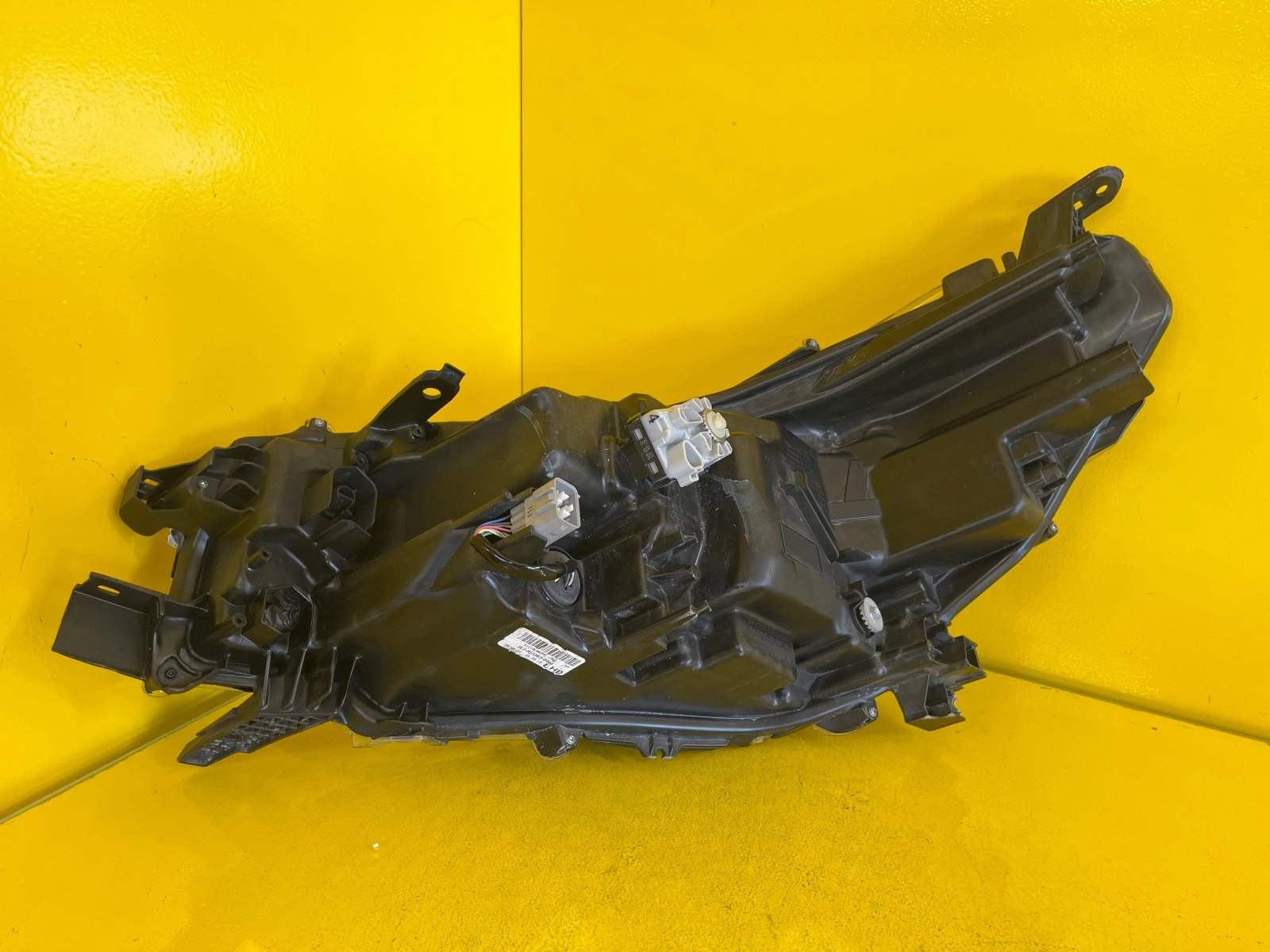 Far Dreapta Toyota Hilux VIII Lift Full LED - Image 3