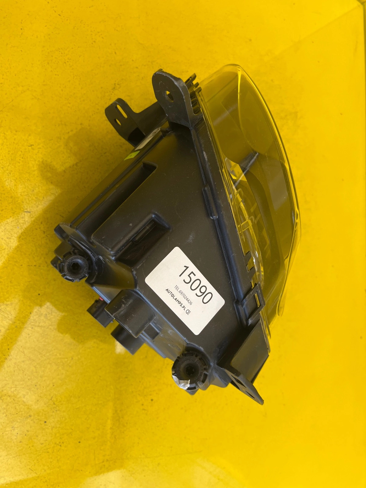 Far dreapta A110 OEM 15090 - Image 2