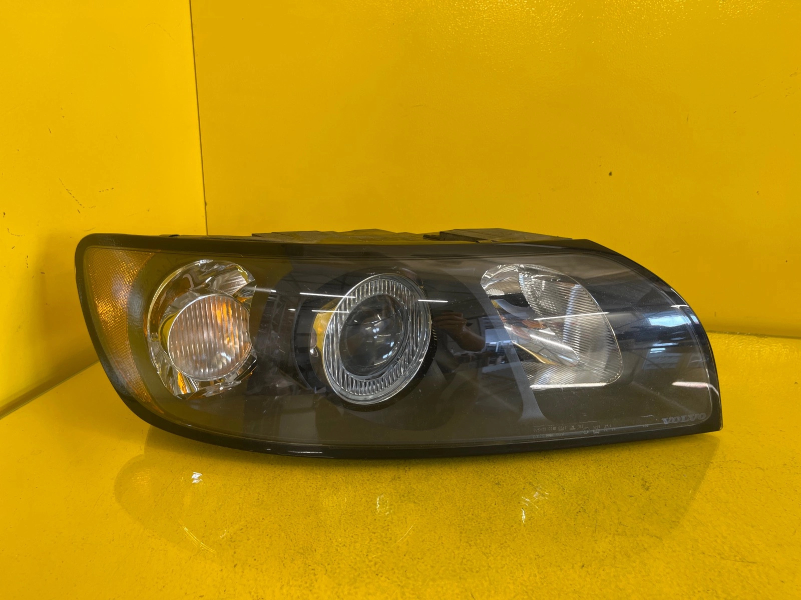 Far Dreapta Volvo V50 S40