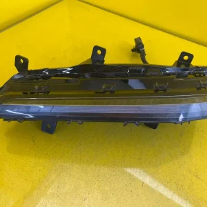 Far Dreapta Peugeot 308 III LED