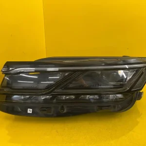 Far VW Touareg 761 III Full LED