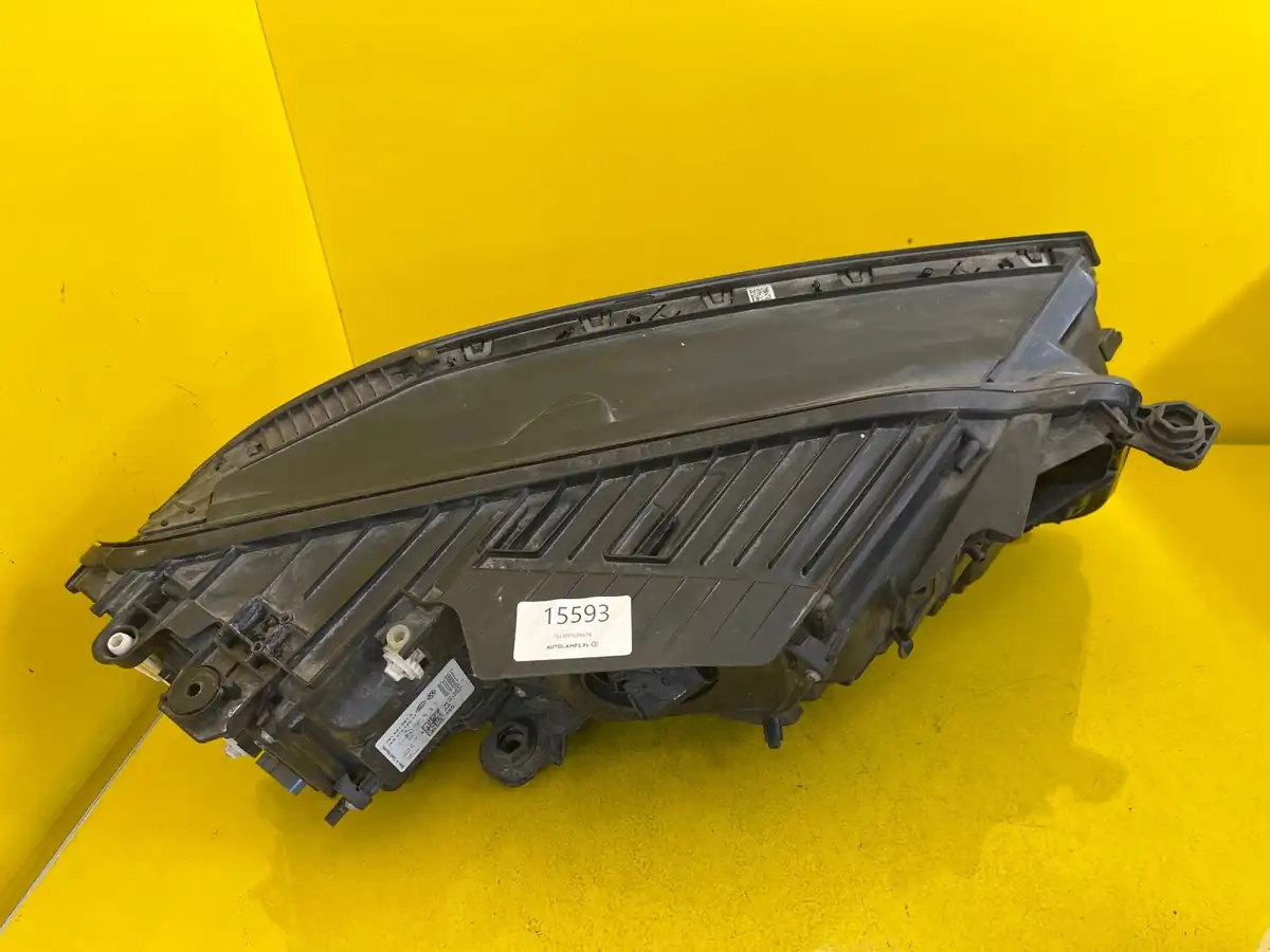 Far VW Touareg 761 III Full LED
