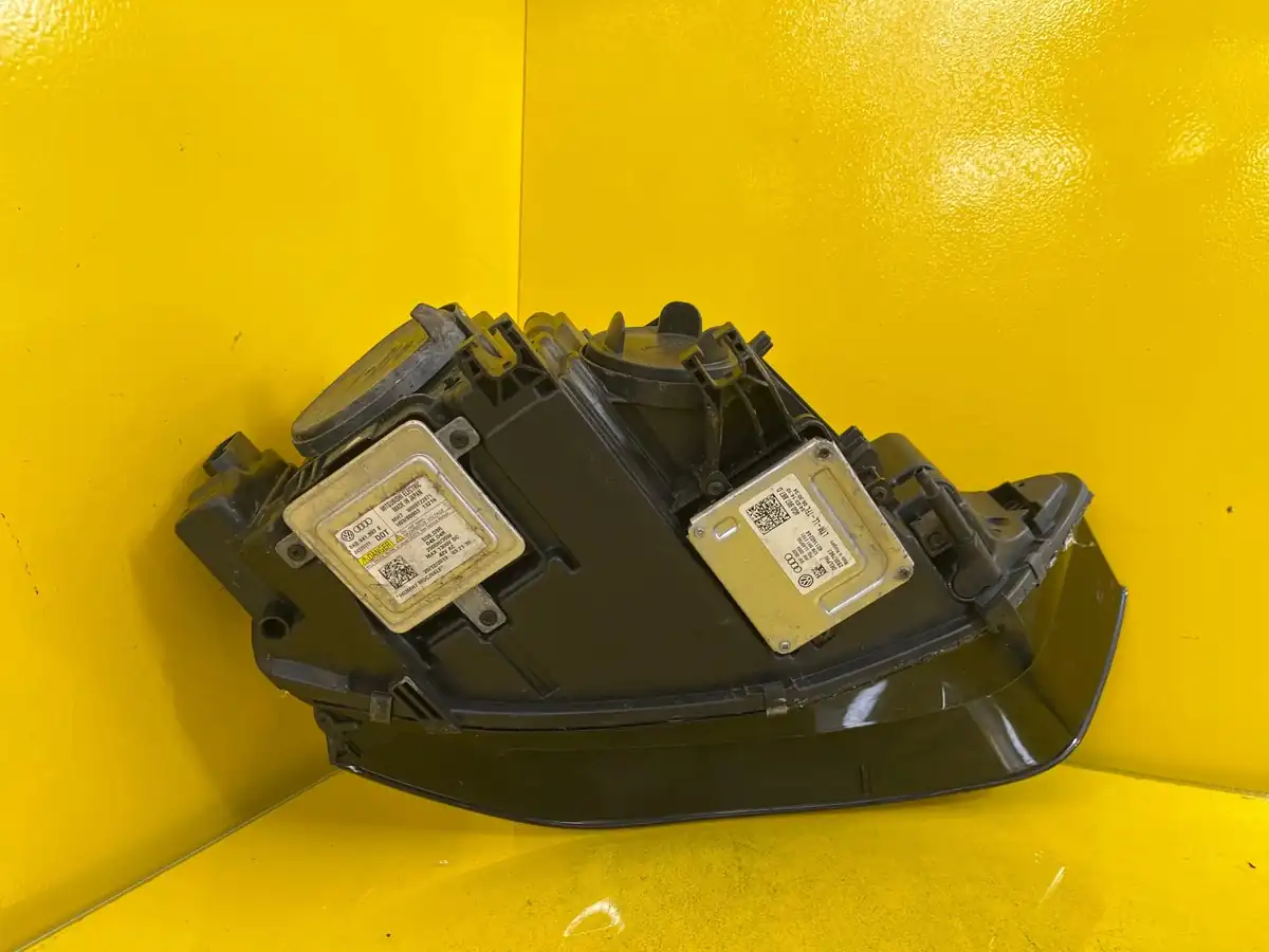Far Audi A4 B8 8k0 Lift Bixenon