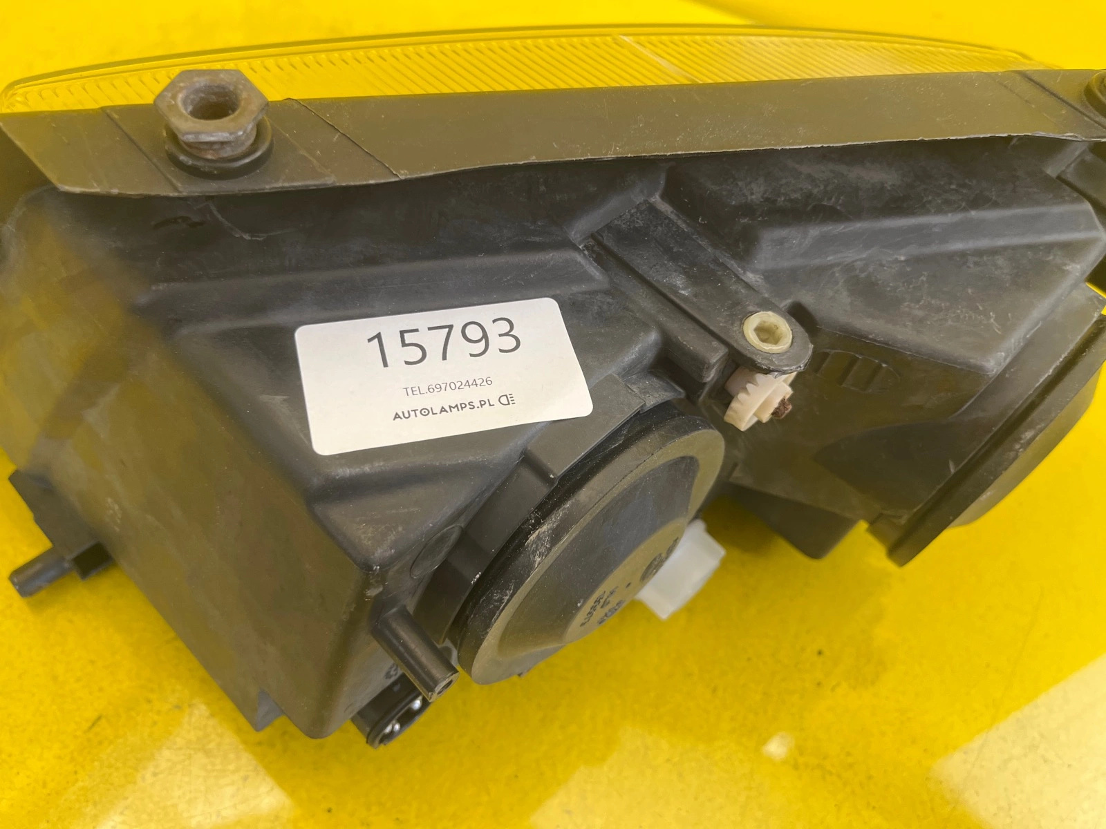 Far dreapta Xenon 2097-2001 OEM 15793 - Image 2