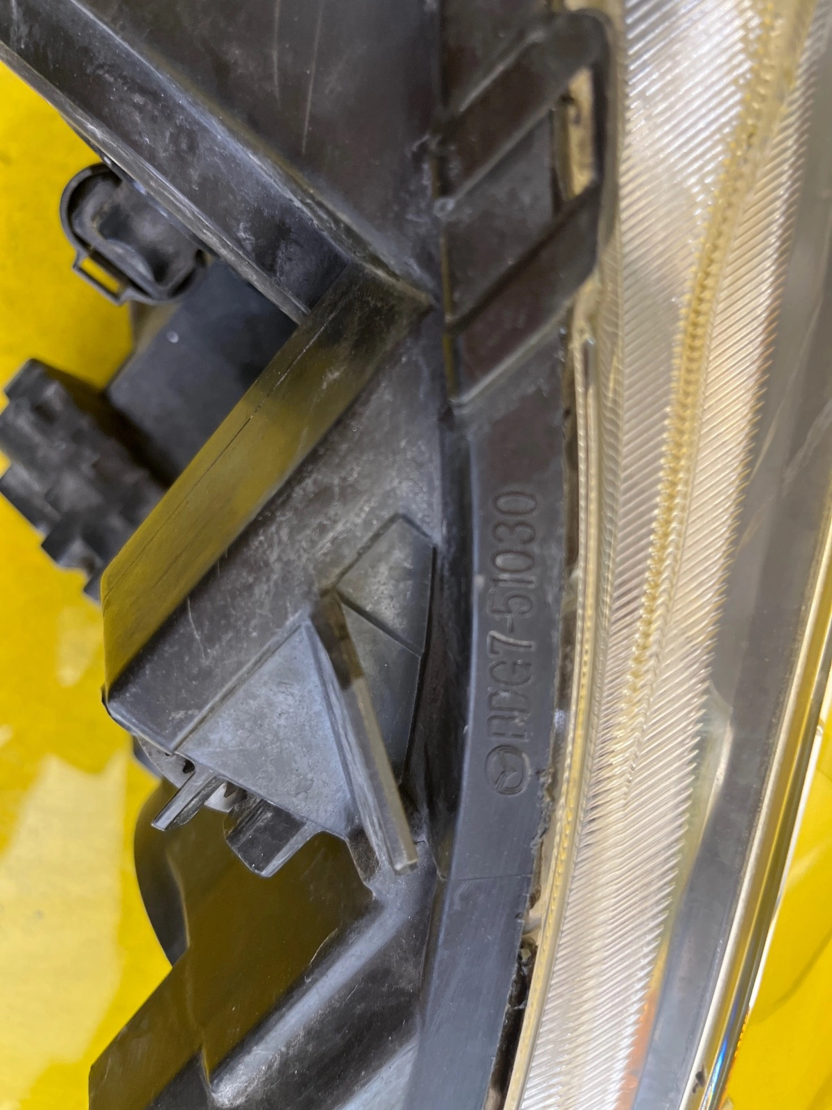 Far Dreapta Mazda III 3 - Image 3