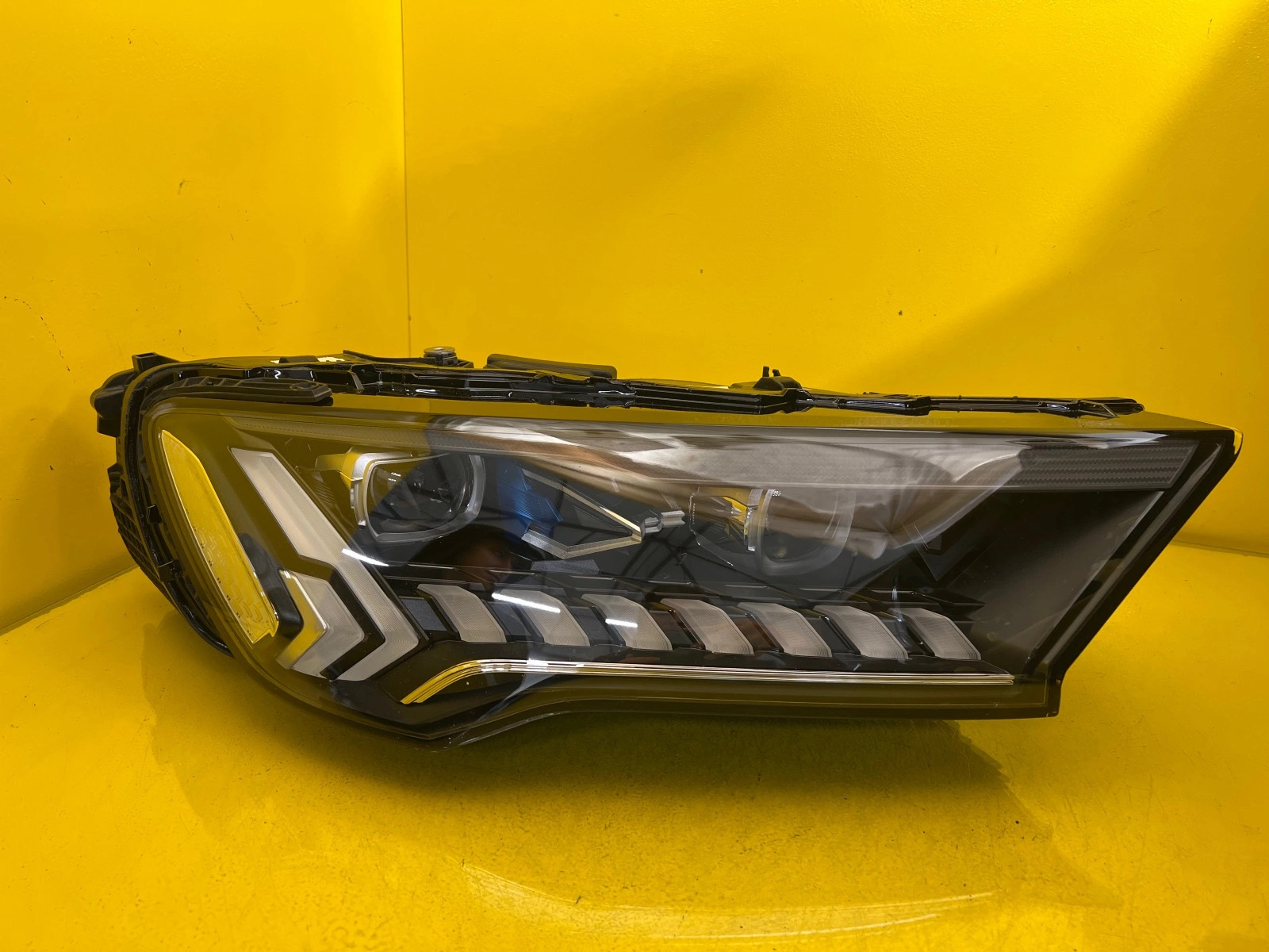 Far dreapta Laser Facelift OEM 16310