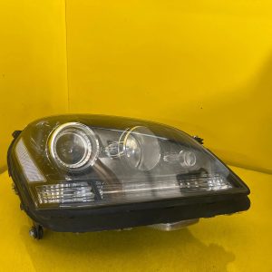 Far dreapta Bi-Xenon Facelift OEM 16458