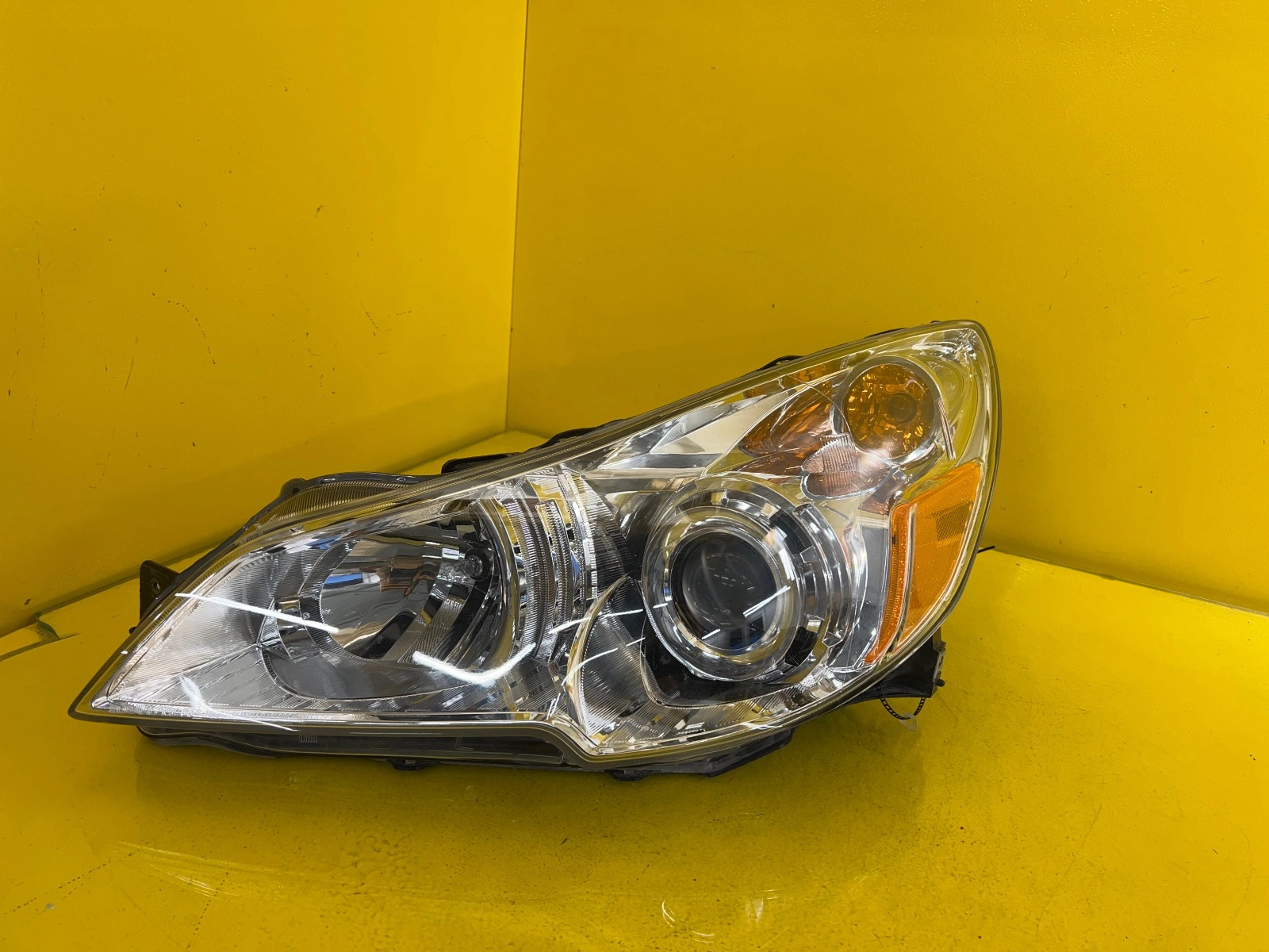 Far Subaru Legacy Outback Lift Xenon
