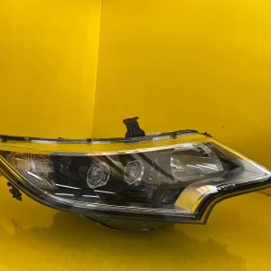 Far Dreapta Honda Civic IX 9 Lift Full LED