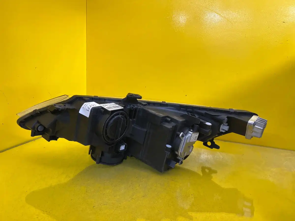 Far Dreapta Honda Civic IX 9 Lift Full LED