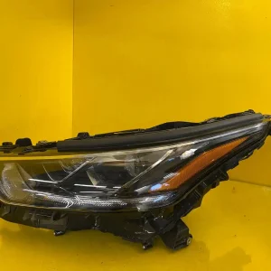 Far Toyota Highlander IV 20- Full LED