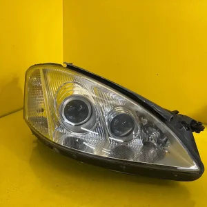 Far Dreapta Mercedes W221