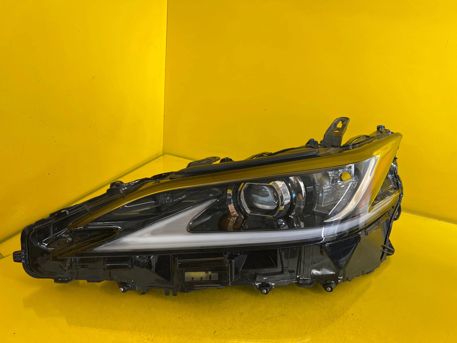 Far LED Lexus ES ES350 ES300H 18-