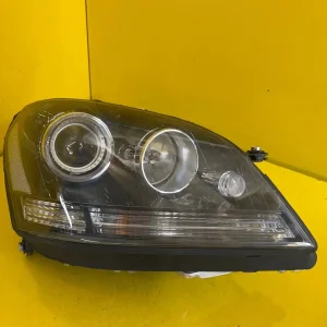 Far Dreapta Mercedes W164 Ml Przed Lift Bixenon