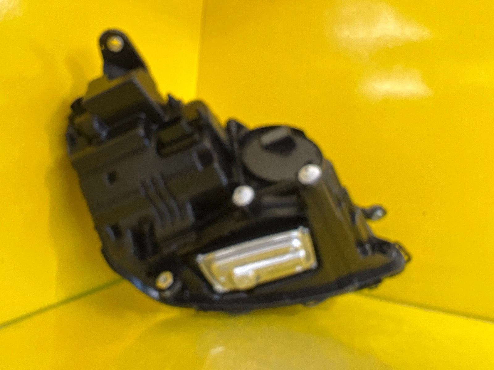 Far Mercedes E-Class W213 Lift Full LED - Image 4